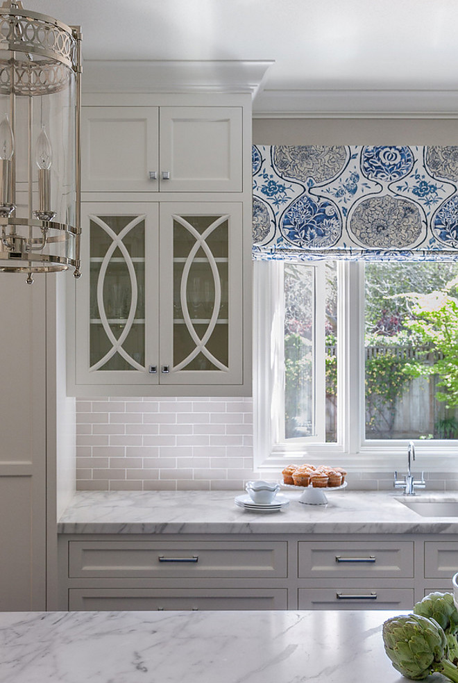 Kitchen with Grey Backsplash Home Bunch Interior Design