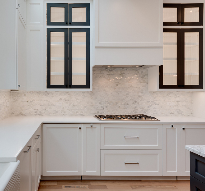 Kitchen White Marble Tile Backsplash Mosaic Kitchen White Marble Tile Backsplash #Kitchen #WhiteMarbleTile #Backsplash #mosaicbacksplash