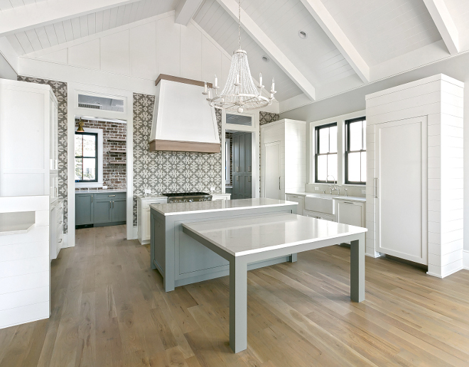 White and Grey Kitchen Farmhouse White and Grey Kitchen White and Grey Kitchen White and Grey Kitchen #WhiteandGreyKitchen