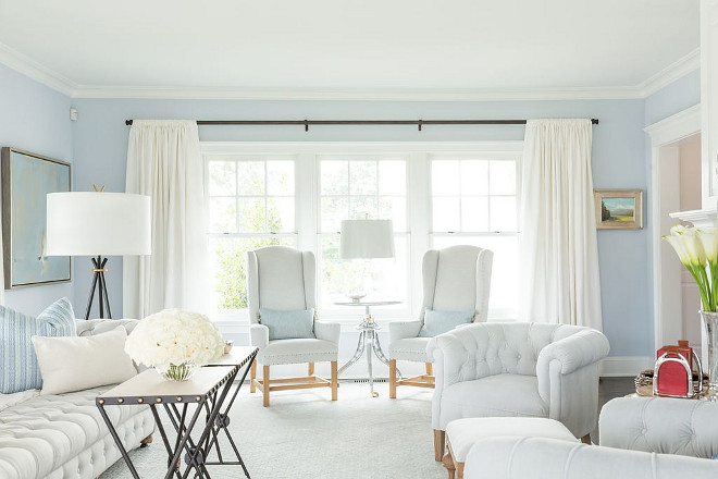 Light Blue Paint Color Light Blue Paint Color by Benjamin Moore - details on Home Bunch #LightBluePaintColor