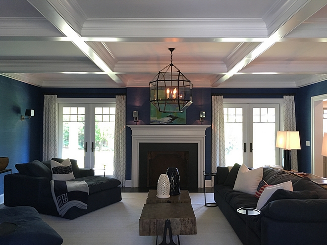 Family Room Lighting coffered ceiling lighting sources on Home Bunch #FamilyRoom #Lighting