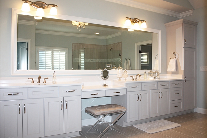 Bathroom cabinet layout ideas