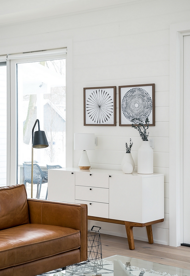 Shiplap Paint Color Simply White Benjamin Moore OC-117 Simply White