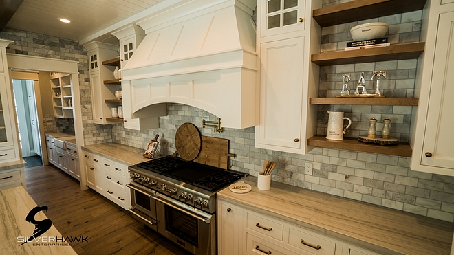 Benjamin Moore Simply White Kitchen paint color works great with white quartzite countertop and white marble backsplash more sources on Home Bunch