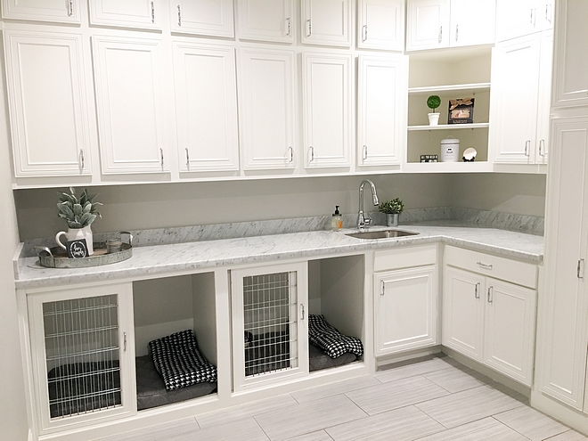 Dog kennels Dog Crates custom Dog Crates these built-in kennels that are space savers Dog Crates source on Home Bunch #kennel #DogCrates #builtinDogCrates